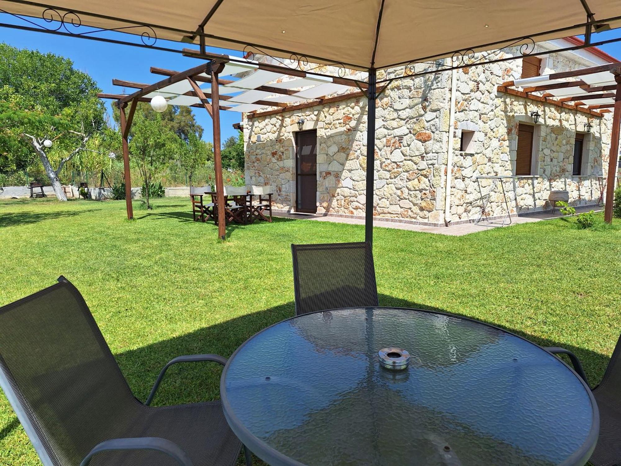 To Petrino Spiti Apartment Possidi Luaran gambar
